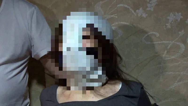 純真な教え子を密室で監禁!?某大学教授の秘匿SM映像